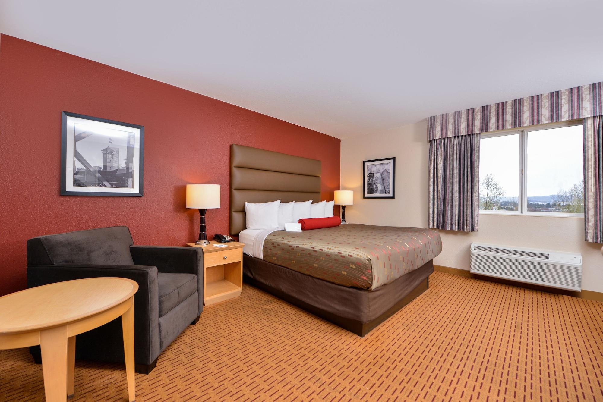 Clackamas Inn And Suites Экстерьер фото