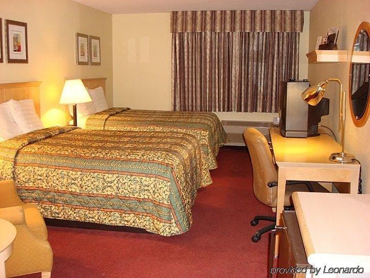 Clackamas Inn And Suites Номер фото